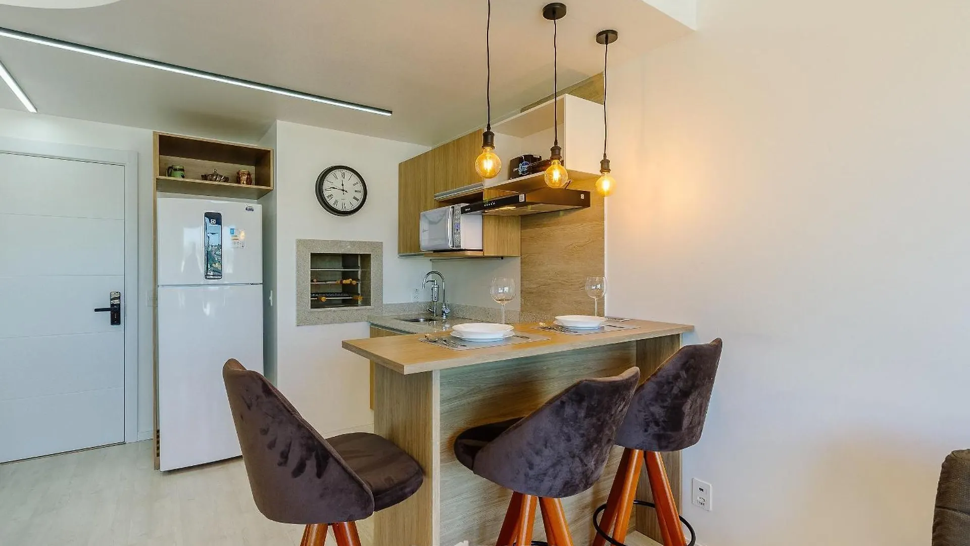 Air - Apartamentos Bem Localizados Em Porto Alegre/Rs Apartment