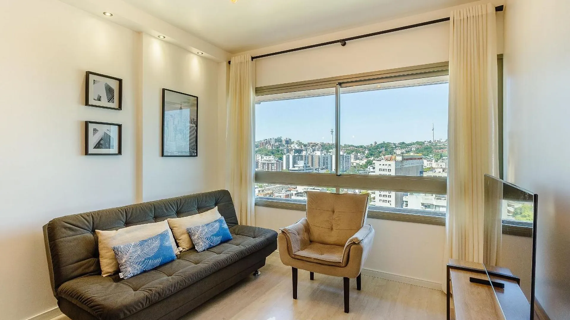 Air - Apartamentos Bem Localizados Em Porto Alegre/Rs